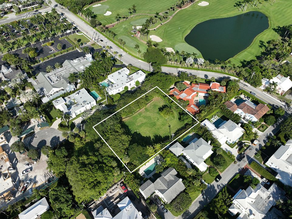 На продажу: $24,250,000 (3 спален, 3 ванн, 2572 Квадратных фут)