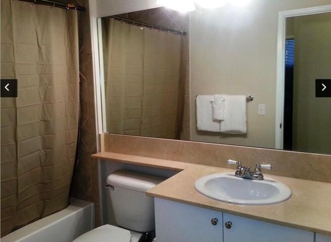 For Rent: $3,000 (2 beds, 1 baths, 1265 Square Feet)