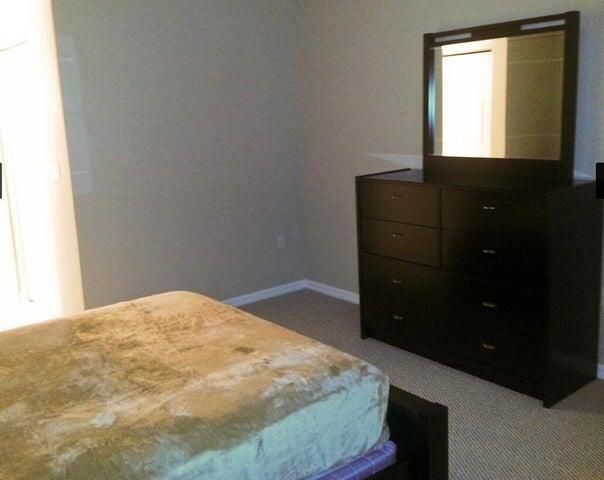 For Rent: $3,000 (2 beds, 1 baths, 1265 Square Feet)