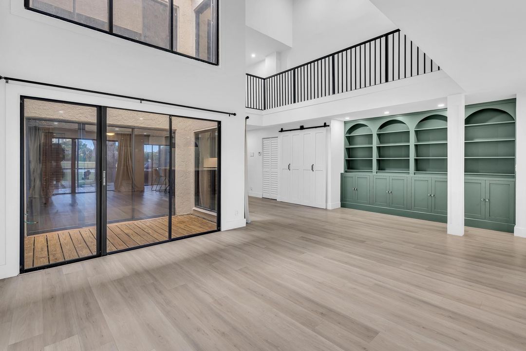 For Sale: $725,000 (4 beds, 2 baths, 2178 Square Feet)