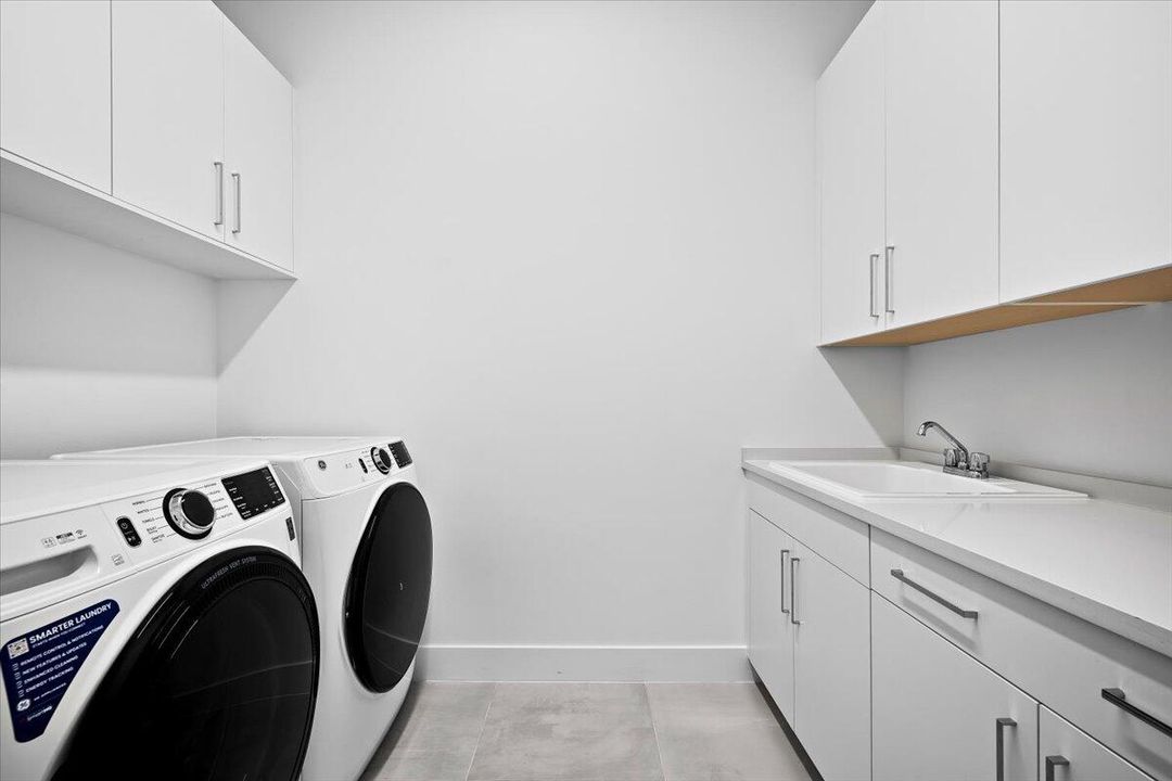 For Sale: $1,499,000 (4 beds, 4 baths, 3248 Square Feet)