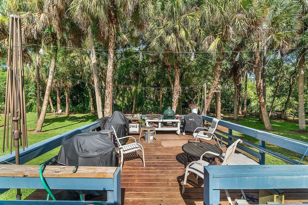 Activo con contrato: $879,000 (3 camas, 3 baños, 2388 Pies cuadrados)