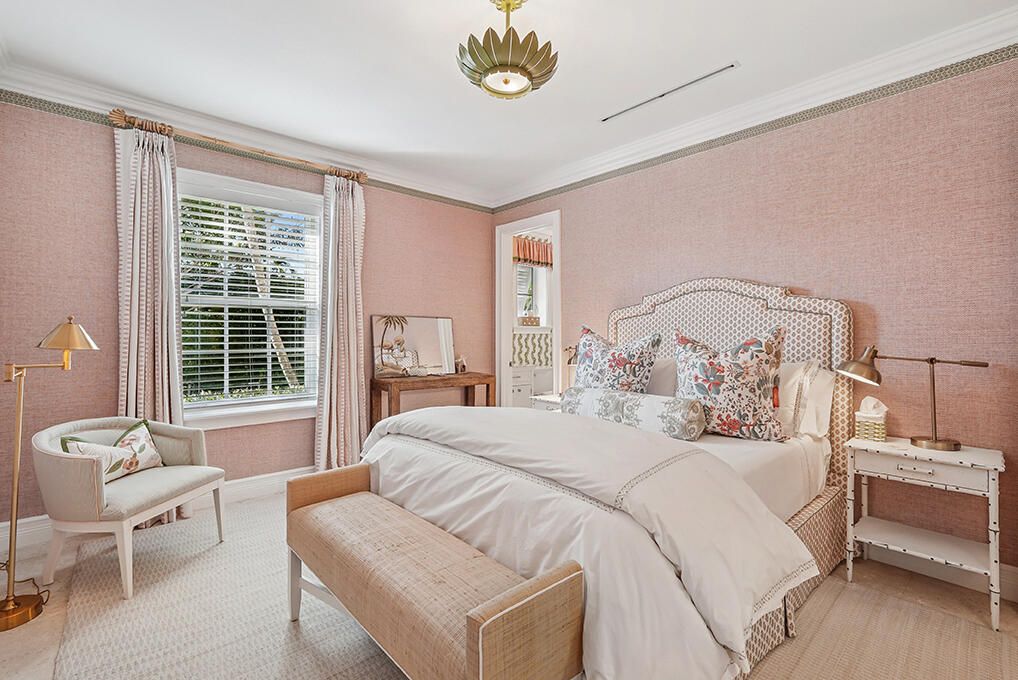 待售: $9,495,000 (3 贝兹, 3 浴室, 2738 平方英尺)