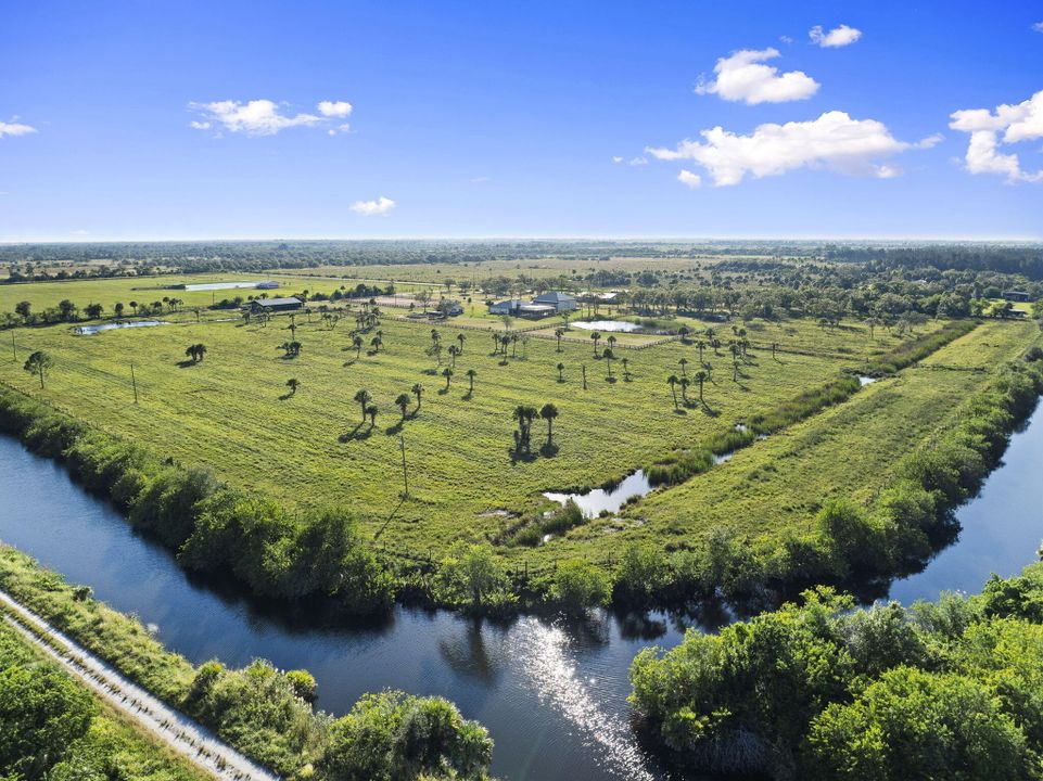 待售: $4,300,000 (3 贝兹, 3 浴室, 3807 平方英尺)