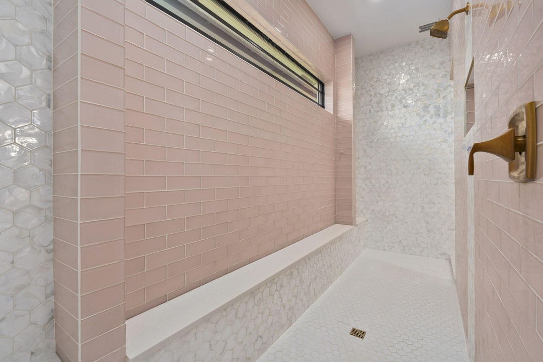 待售: $4,300,000 (3 贝兹, 3 浴室, 3807 平方英尺)