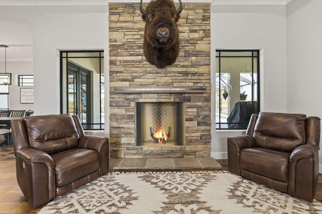 待售: $4,300,000 (3 贝兹, 3 浴室, 3807 平方英尺)