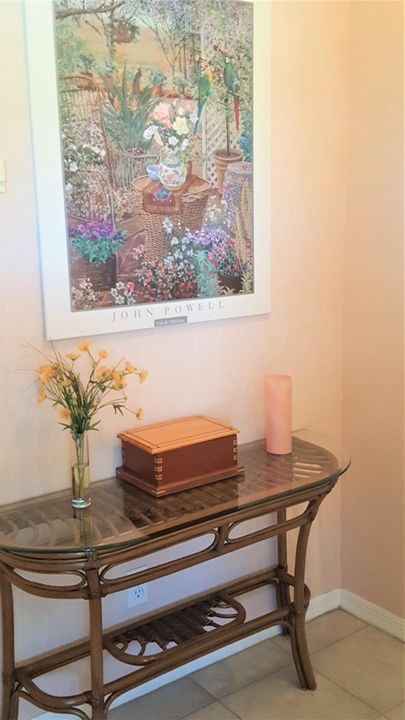 В аренду: $1,800 (1 спален, 1 ванн, 900 Квадратных фут)