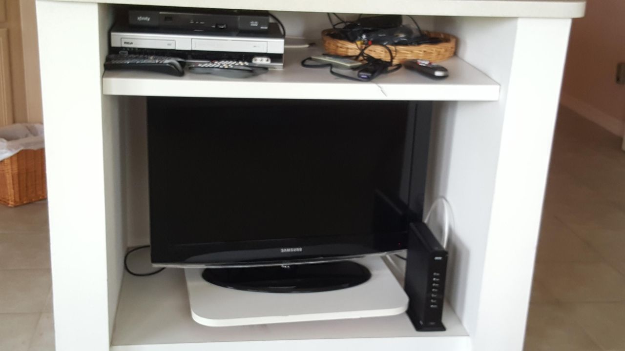 В аренду: $1,800 (1 спален, 1 ванн, 900 Квадратных фут)