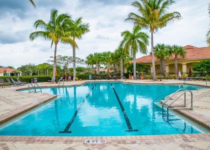 В аренду: $1,800 (1 спален, 1 ванн, 900 Квадратных фут)