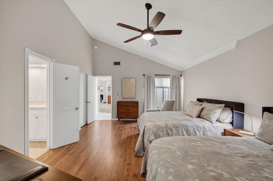 For Rent: $4,500 (2 beds, 2 baths, 1627 Square Feet)