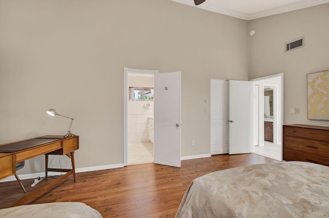 For Rent: $4,500 (2 beds, 2 baths, 1627 Square Feet)