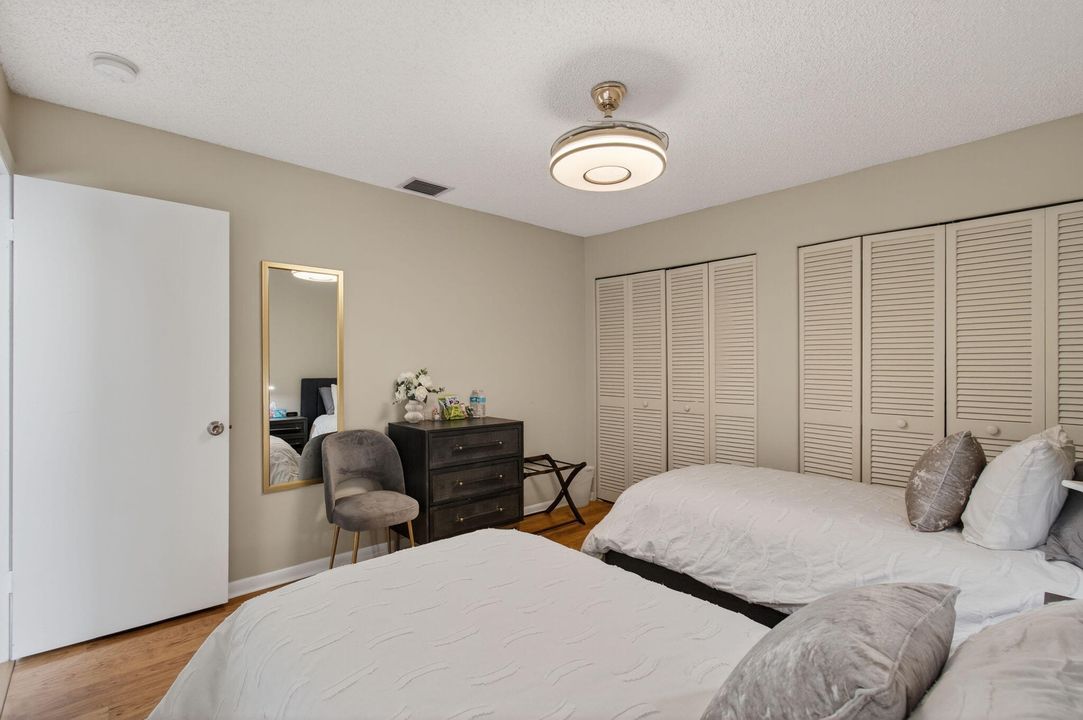 For Rent: $4,500 (2 beds, 2 baths, 1627 Square Feet)