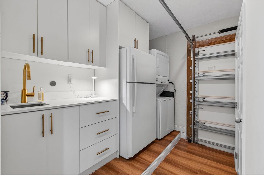 For Rent: $4,500 (2 beds, 2 baths, 1627 Square Feet)