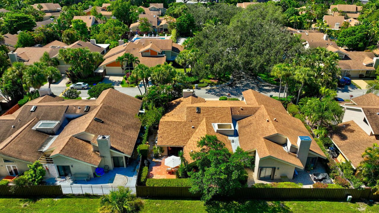 For Rent: $4,500 (2 beds, 2 baths, 1627 Square Feet)