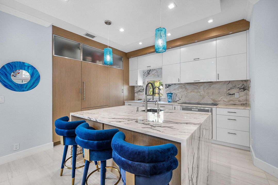 For Sale: $2,050,000 (3 beds, 3 baths, 2938 Square Feet)