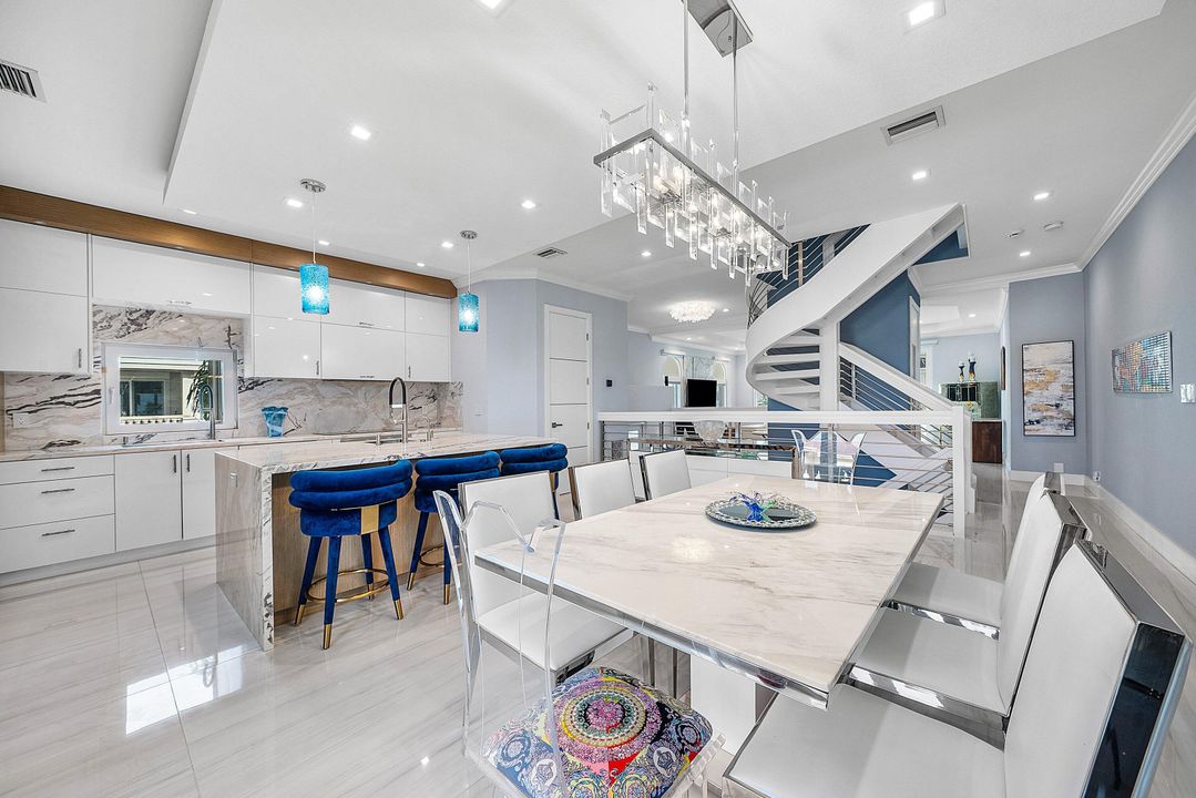 For Sale: $2,050,000 (3 beds, 3 baths, 2938 Square Feet)