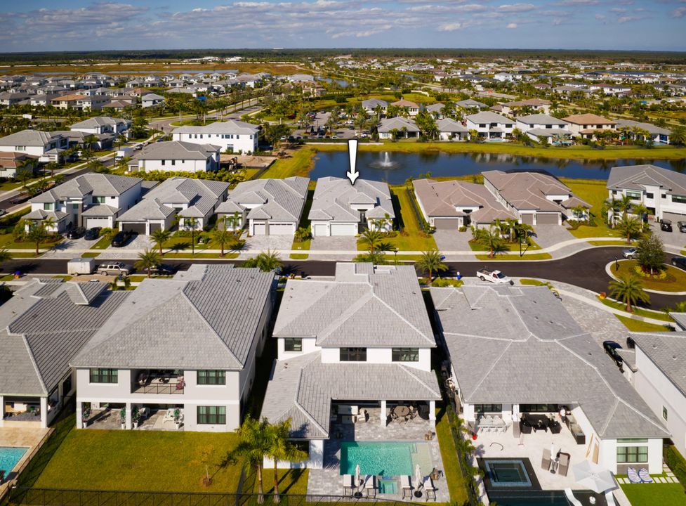 На продажу: $1,575,000 (4 спален, 4 ванн, 3248 Квадратных фут)