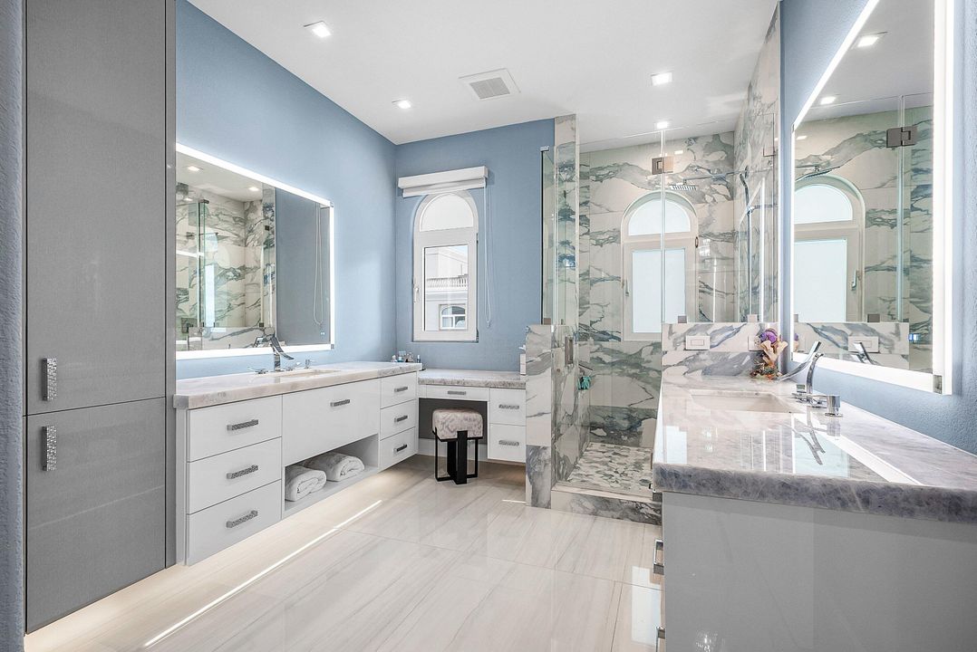 For Sale: $2,050,000 (3 beds, 3 baths, 2938 Square Feet)