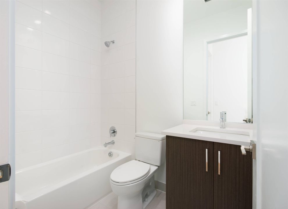 На продажу: $1,575,000 (4 спален, 4 ванн, 3248 Квадратных фут)