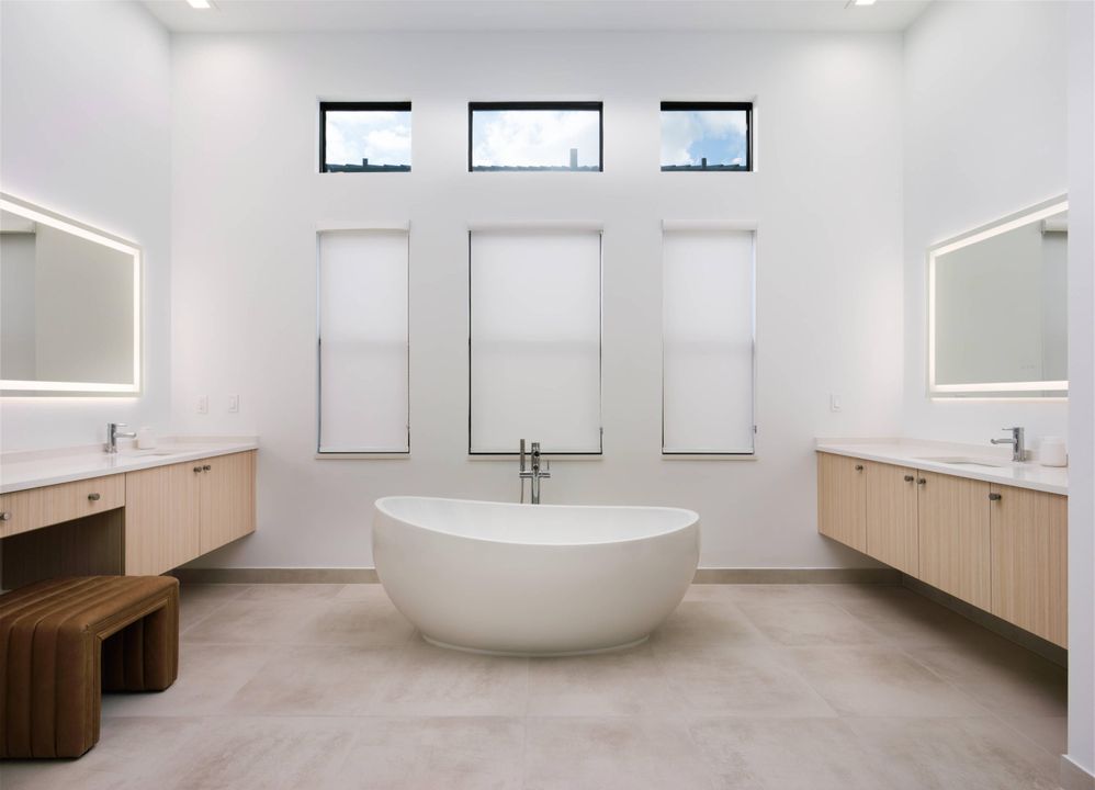 На продажу: $1,575,000 (4 спален, 4 ванн, 3248 Квадратных фут)