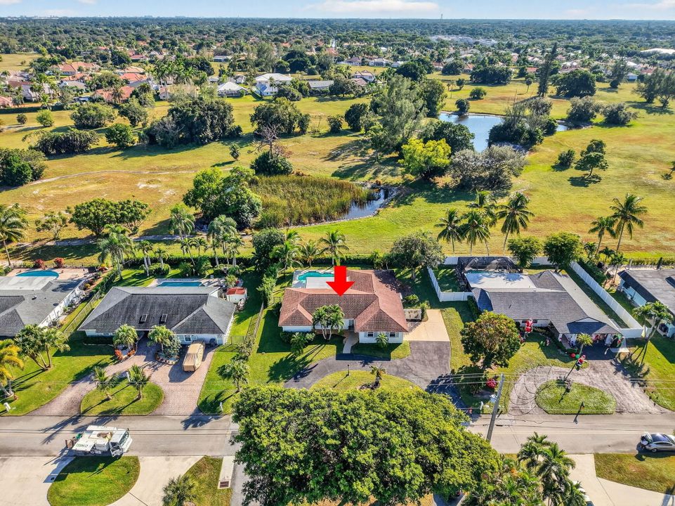 For Rent: $5,000 (3 beds, 2 baths, 1906 Square Feet)