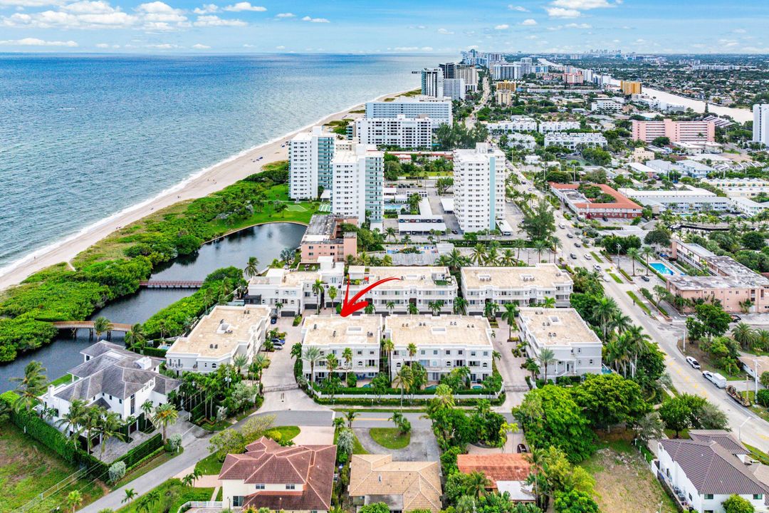 For Sale: $2,050,000 (3 beds, 3 baths, 2938 Square Feet)