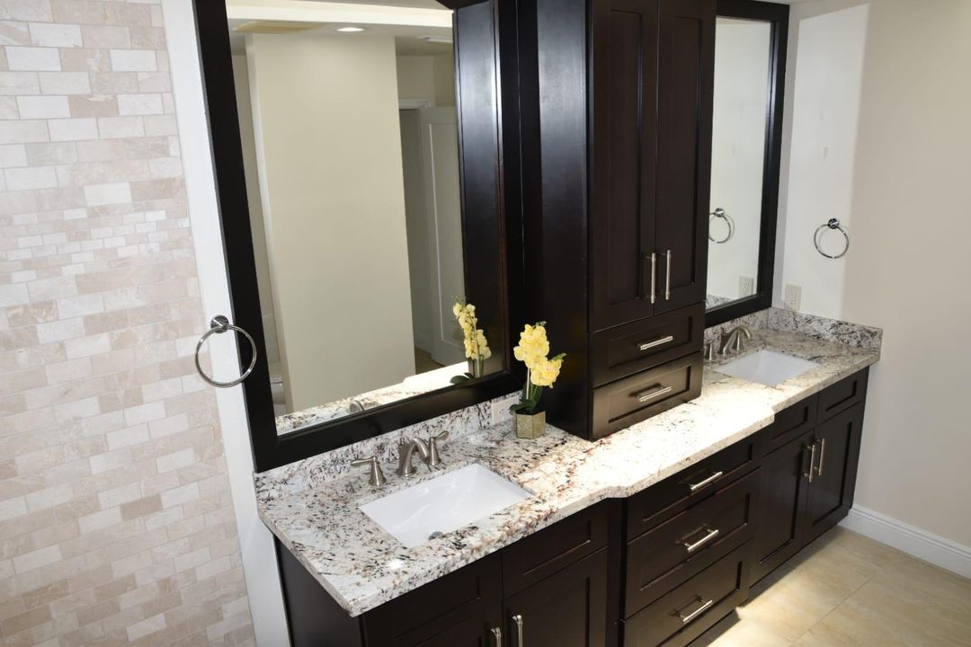 For Rent: $6,100 (3 beds, 2 baths, 2101 Square Feet)