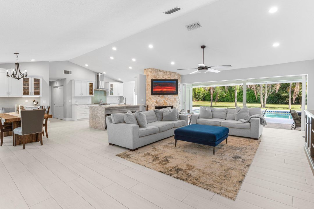 Active With Contract: $1,550,000 (4 beds, 3 baths, 2931 Square Feet)