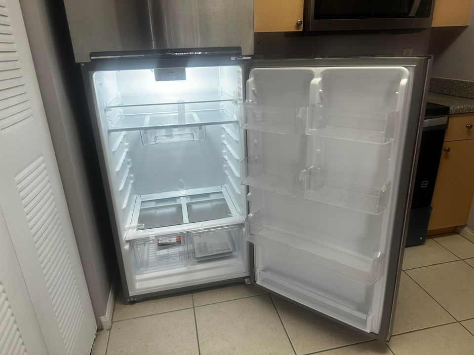 出租: $1,650 (1 贝兹, 1 浴室, 791 平方英尺)