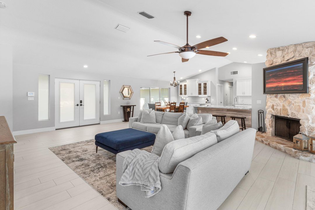 Active With Contract: $1,550,000 (4 beds, 3 baths, 2931 Square Feet)