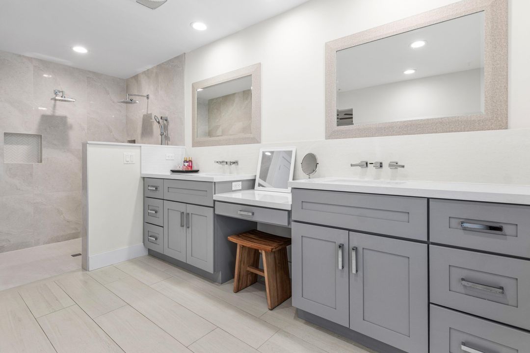 Active With Contract: $1,550,000 (4 beds, 3 baths, 2931 Square Feet)