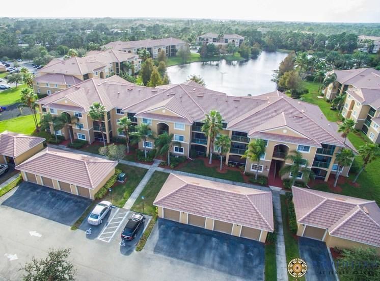 出租: $1,600 (1 贝兹, 1 浴室, 781 平方英尺)