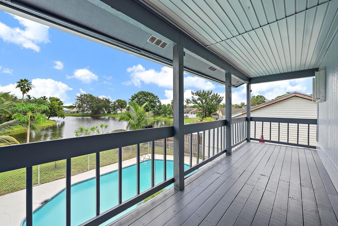 For Rent: $3,600 (4 beds, 2 baths, 1642 Square Feet)