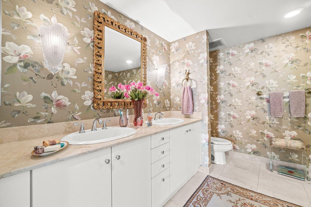 En Venta: $469,500 (2 camas, 2 baños, 1230 Pies cuadrados)