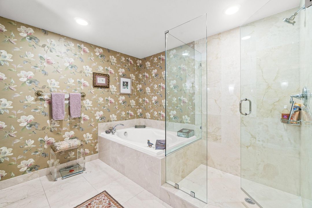 En Venta: $469,500 (2 camas, 2 baños, 1230 Pies cuadrados)