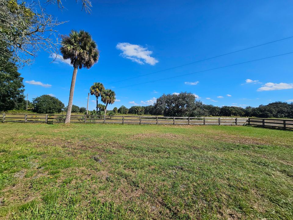 For Rent: $2,800 (3 beds, 2 baths, 1505 Square Feet)