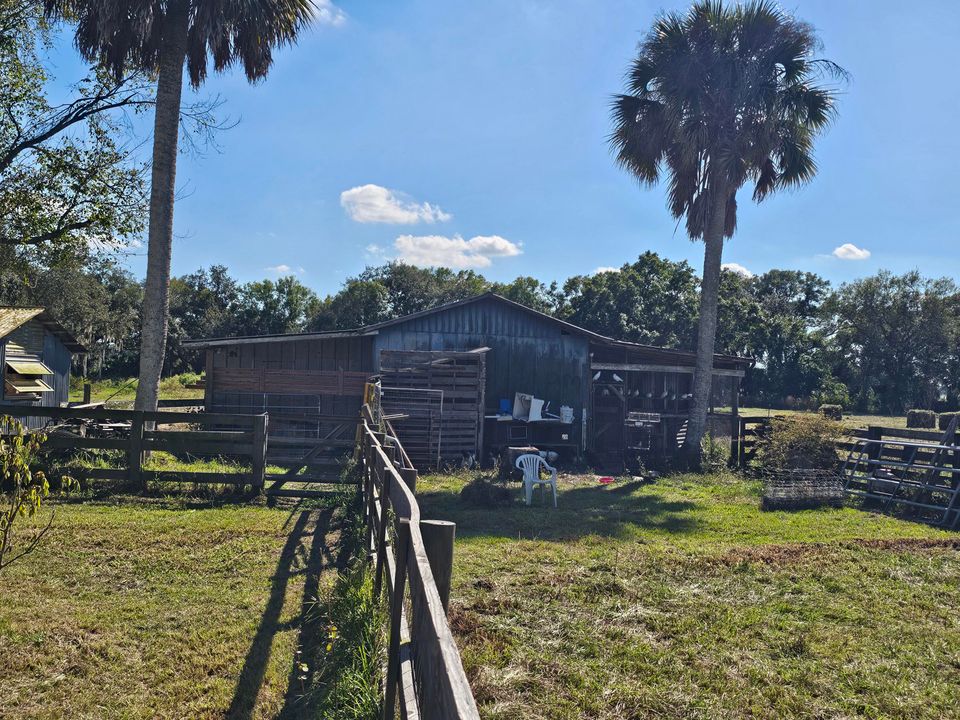 For Rent: $2,800 (3 beds, 2 baths, 1505 Square Feet)