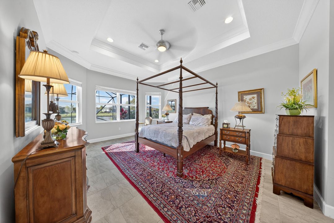 For Sale: $899,000 (2 beds, 3 baths, 2740 Square Feet)