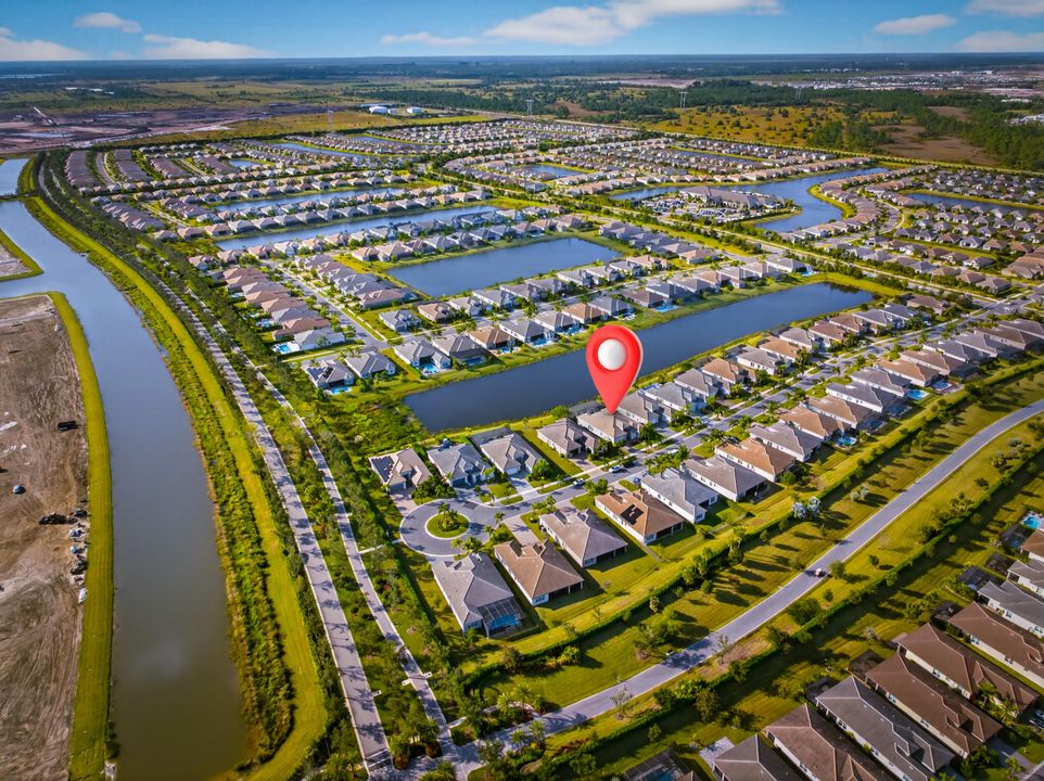 For Sale: $899,000 (2 beds, 3 baths, 2740 Square Feet)