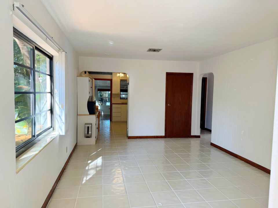 En Venta: $700,000 (2 camas, 2 baños, 1078 Pies cuadrados)