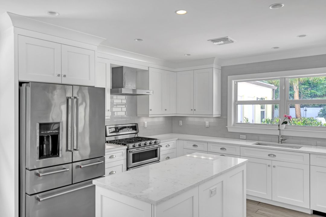 En Venta: $1,995,000 (5 camas, 4 baños, 2195 Pies cuadrados)