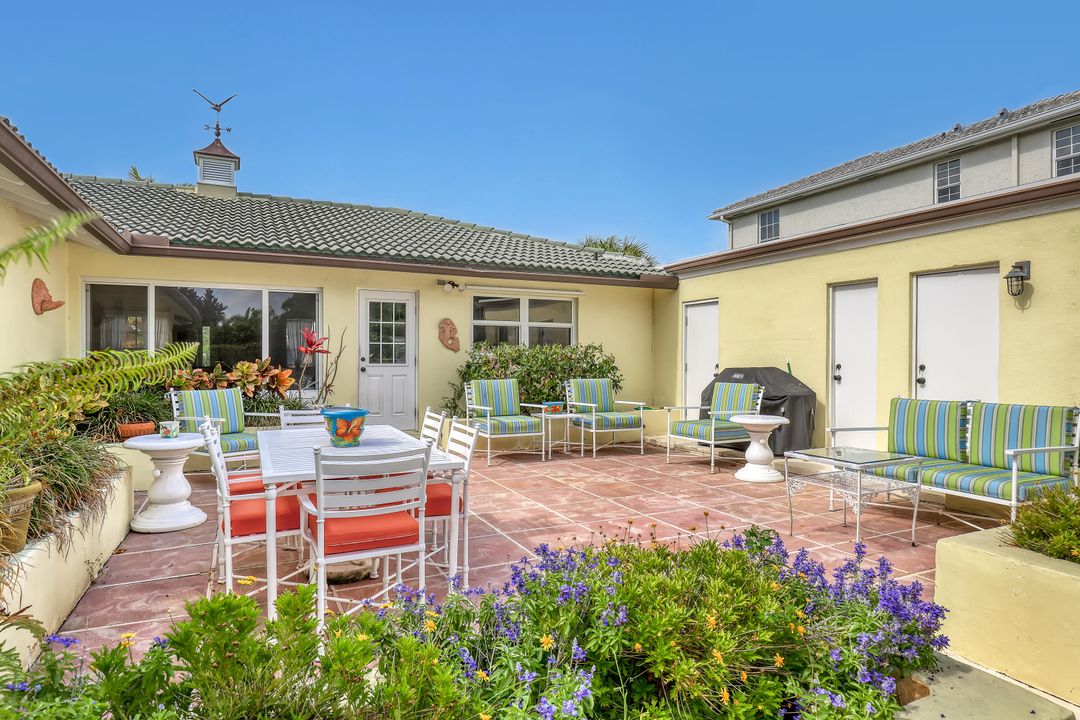 En Venta: $1,995,000 (5 camas, 4 baños, 2195 Pies cuadrados)