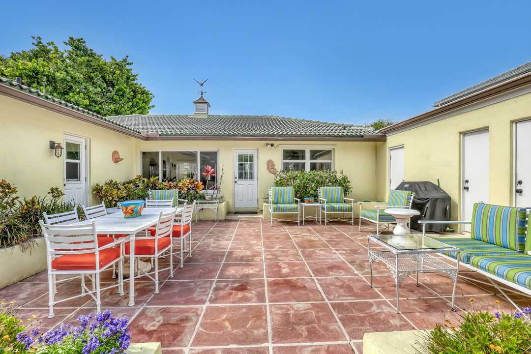 En Venta: $1,995,000 (5 camas, 4 baños, 2195 Pies cuadrados)