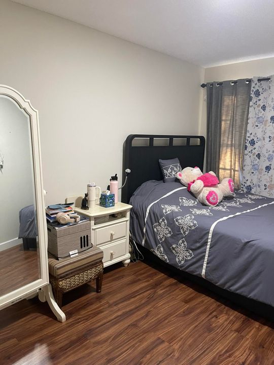 待售: $299,900 (3 贝兹, 2 浴室, 1554 平方英尺)