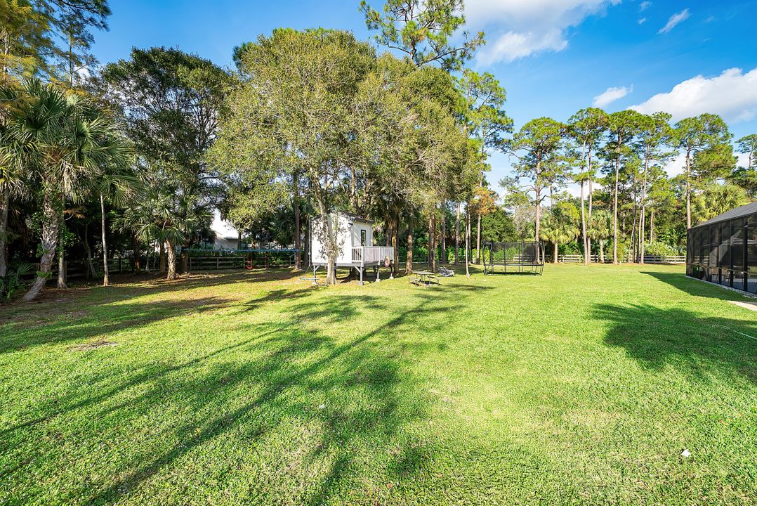 合同活跃: $2,499,000 (5 贝兹, 3 浴室, 3363 平方英尺)