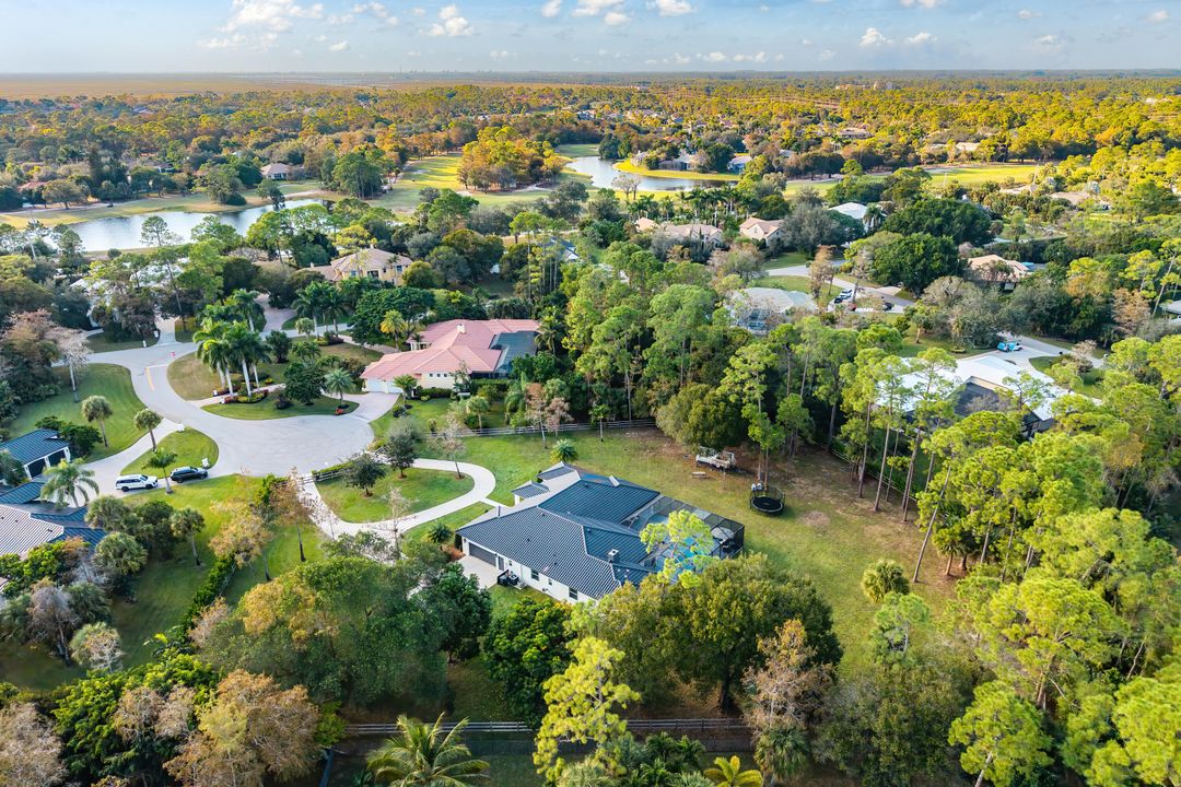 合同活跃: $2,499,000 (5 贝兹, 3 浴室, 3363 平方英尺)