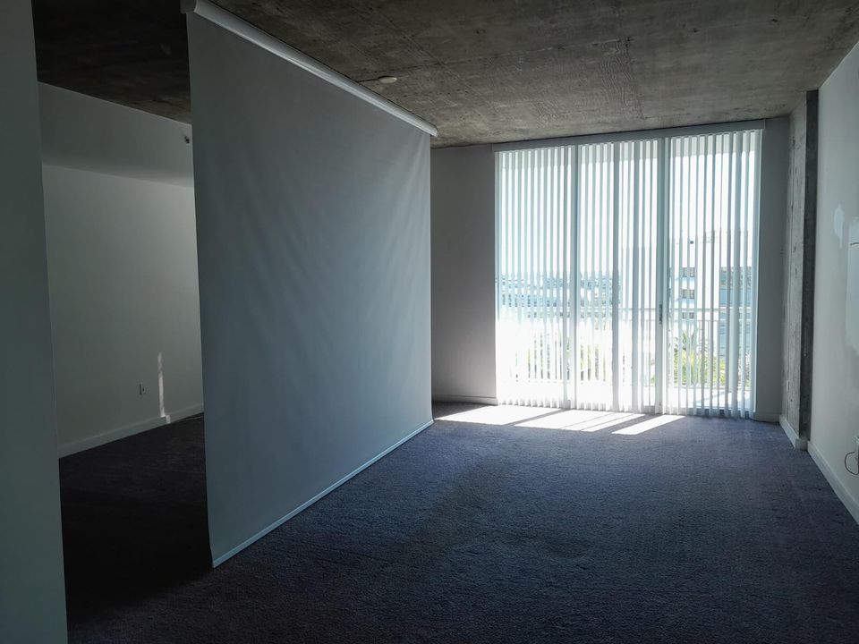 Под контрактом: $2,000 (0 спален, 1 ванн, 774 Квадратных фут)