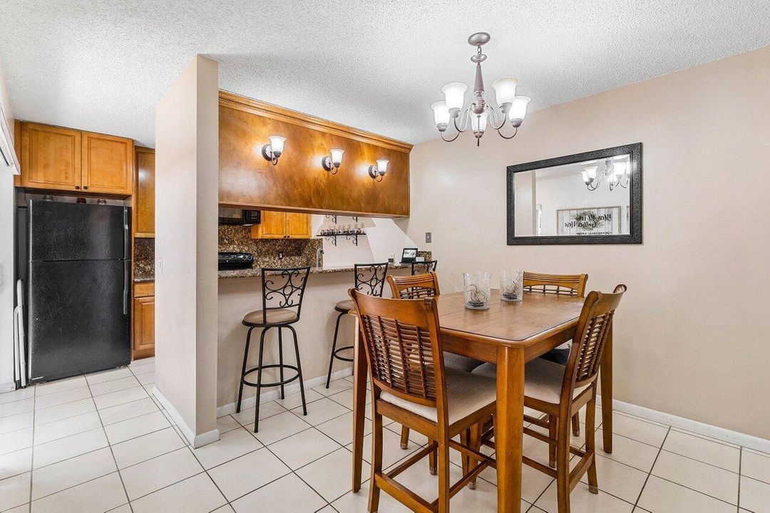 For Sale: $295,000 (3 beds, 2 baths, 1488 Square Feet)