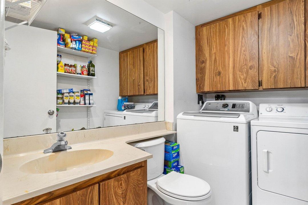 For Sale: $295,000 (3 beds, 2 baths, 1488 Square Feet)