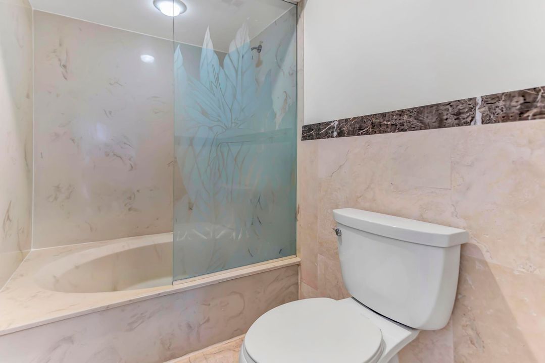 出租: $2,750 (2 贝兹, 2 浴室, 1108 平方英尺)